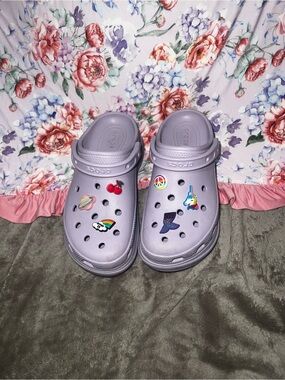 Crocs platform size 7 in Lilac with Jibbitz Charms